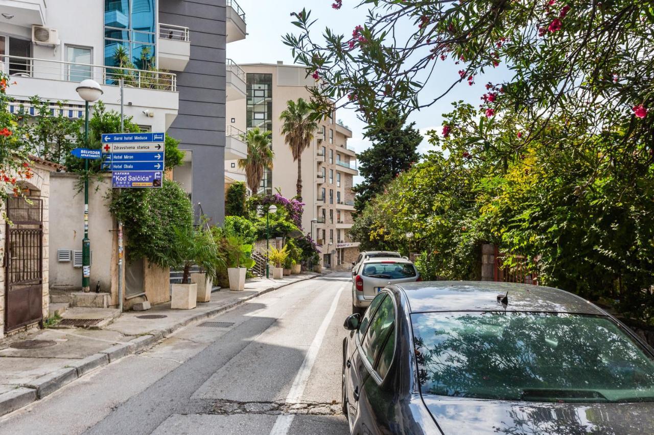 Apartments Beatrice Rafailovici Rafajlovići Exterior foto