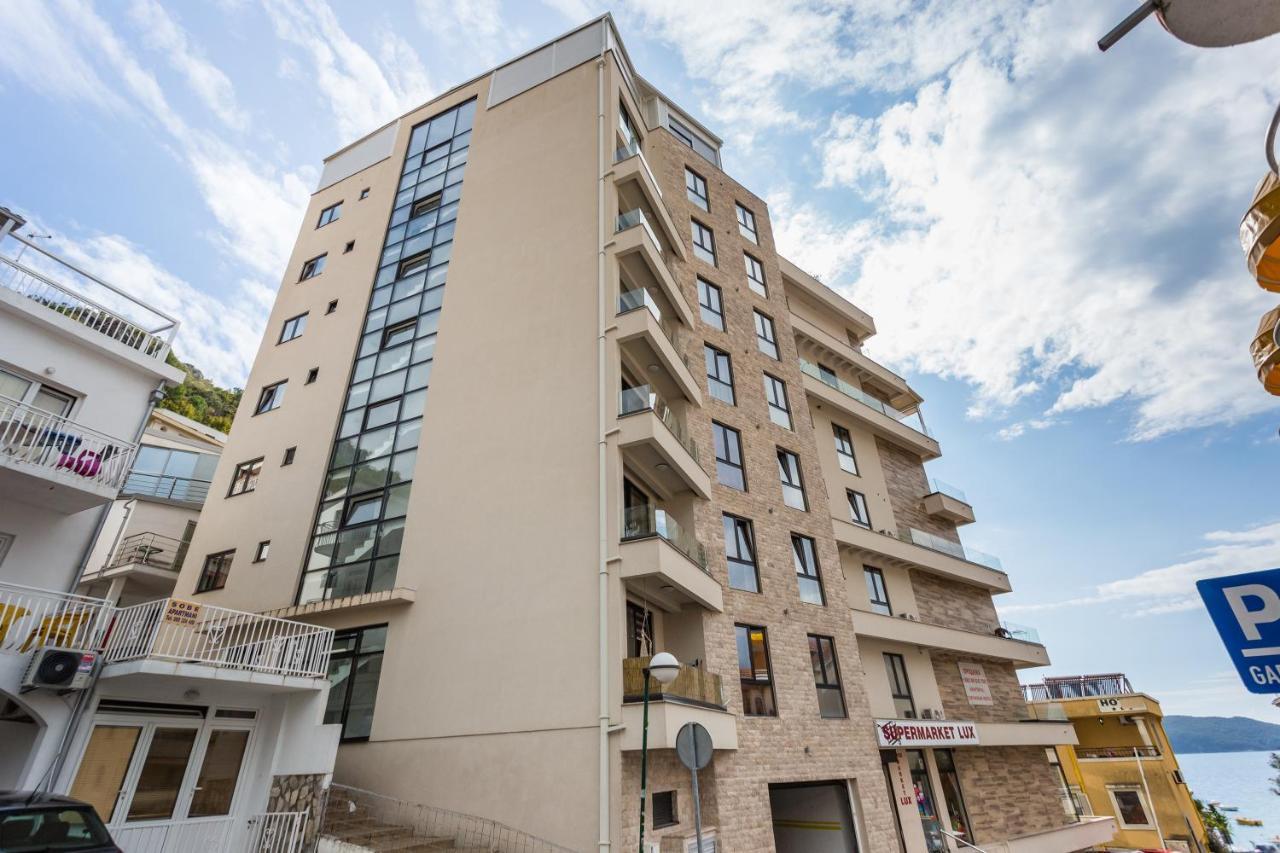Apartments Beatrice Rafailovici Rafajlovići Exterior foto